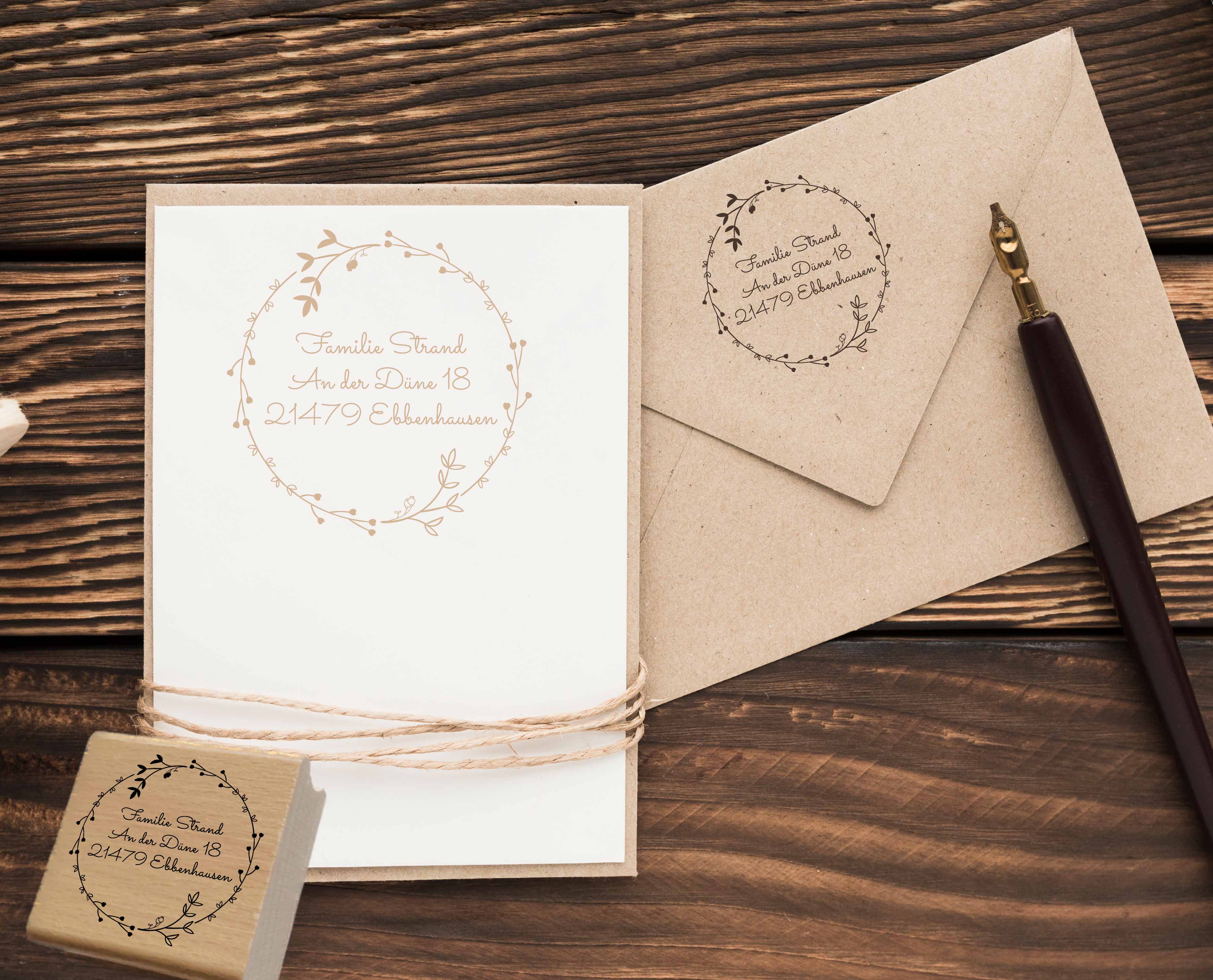 Personalisierter Adresstempel "Hagebutten-Herzchen" | 4–10 cm