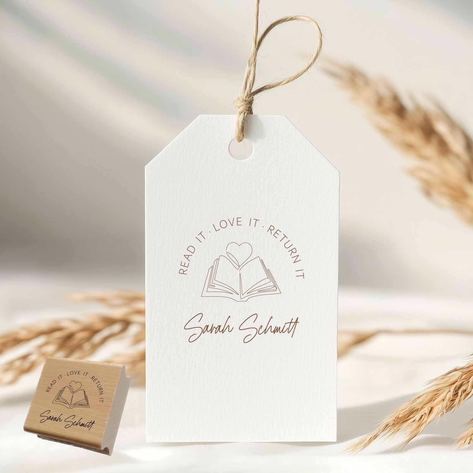 Ex Libris Stempel | Buch mit Herz im minimalistischen Strichstil